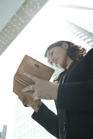 過払い金を取り戻すための完全ガイド：手続き方法と弁護士選びのポイント